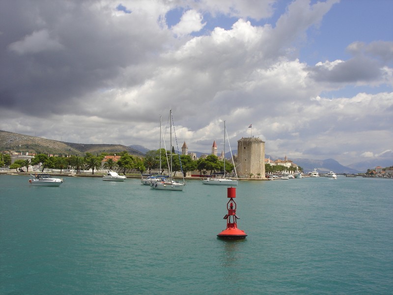 Demian: Lucians Melody